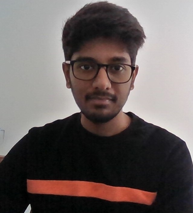 Karthik's Headshot
