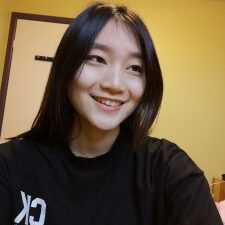 Priscilla_deng_Headshot